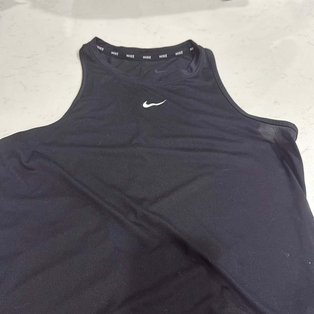 nike tank